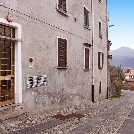 Apartamento Efihouse Lago Maggiore Luino Exterior foto