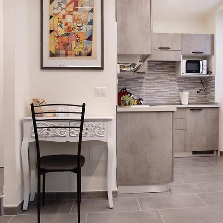 Apartamento Efihouse Lago Maggiore Luino Exterior foto