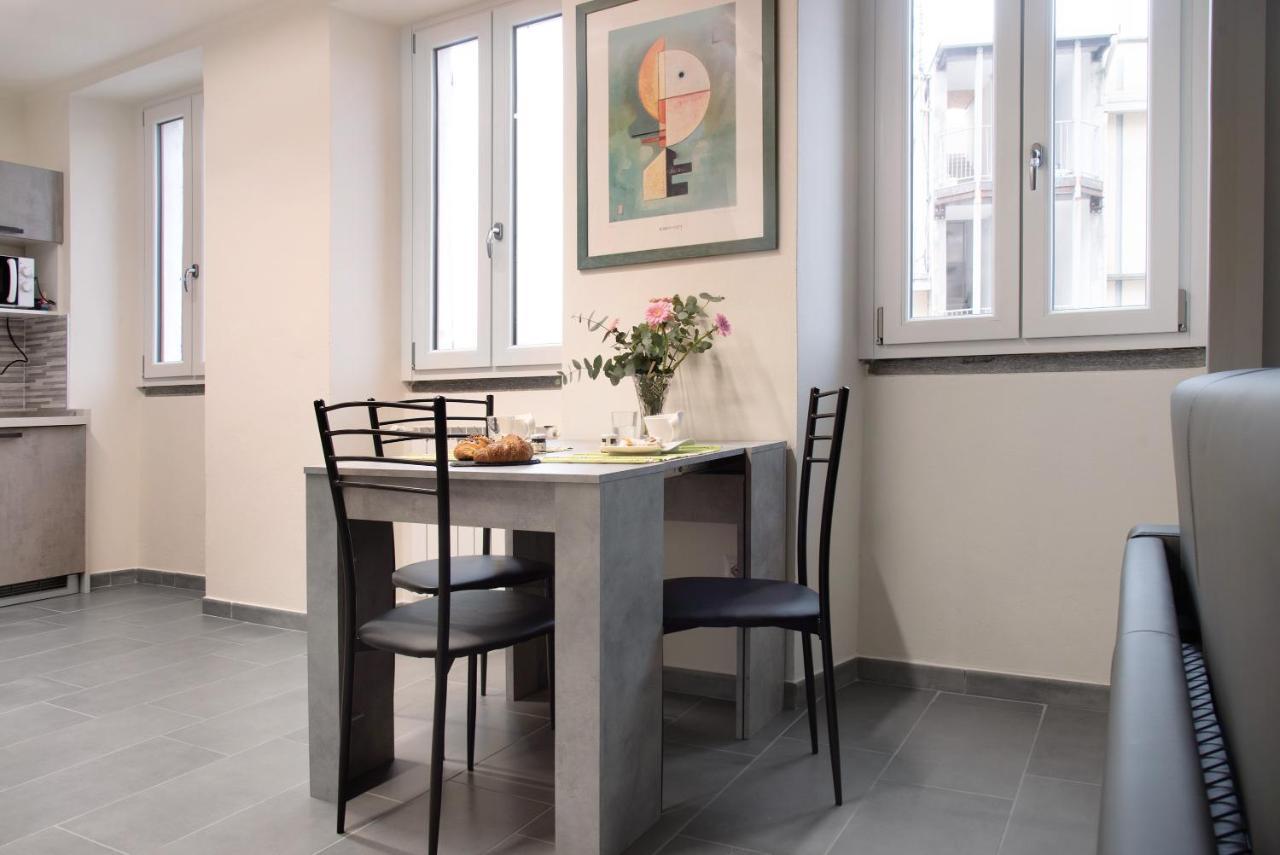 Apartamento Efihouse Lago Maggiore Luino Exterior foto
