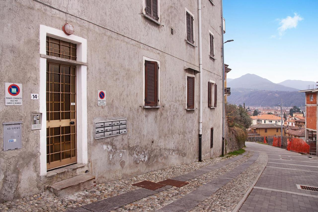 Apartamento Efihouse Lago Maggiore Luino Exterior foto